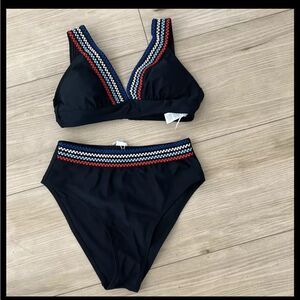 Cupshe Women's V Neck High Waist Bikini Sets Swimsuit, size Small, Black, NWT